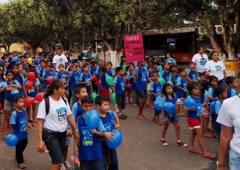  Campanha contra o trabalho infantil é iniciada em Itacoatiara